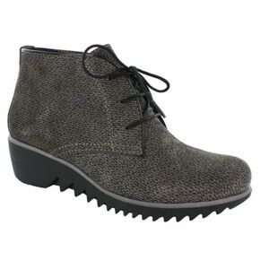 WOLKY Dusky Winter Ankle Lace Up Boot Comfort Wedge Black/Silver Leather SZ 11